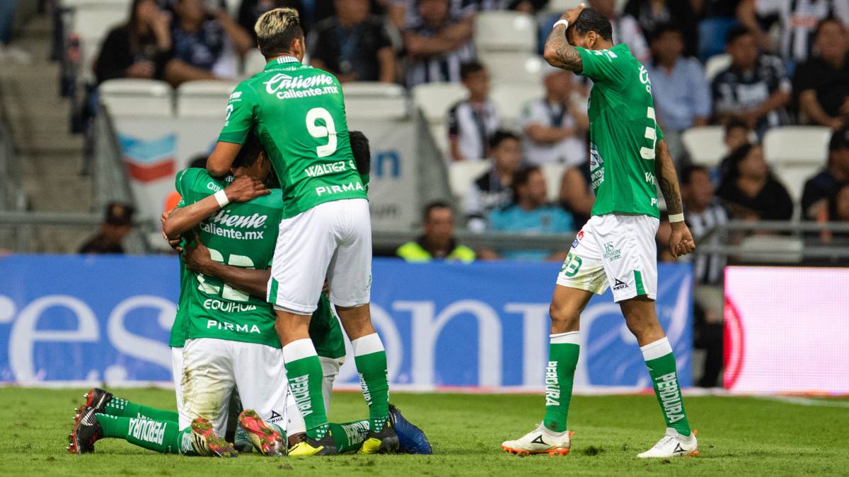 León empató con esta jugada dudosa a Rayados