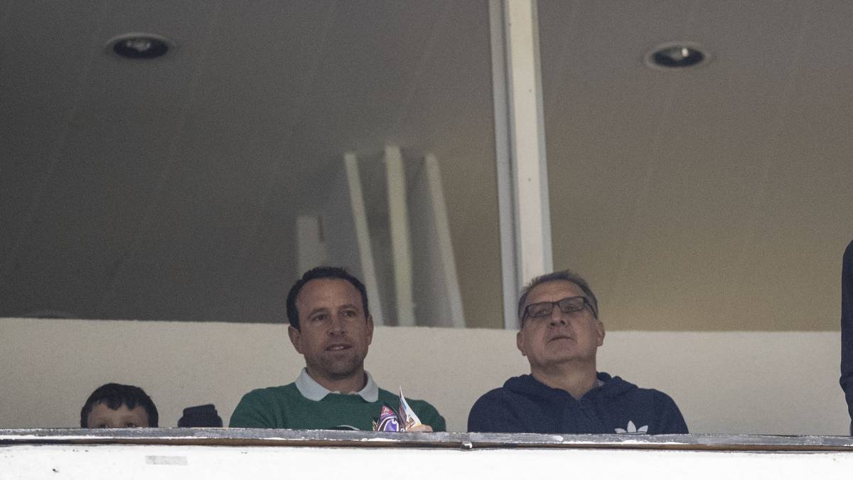 Gerardo Martino llegó al Azteca para ver el Cruz Azul-Chivas
