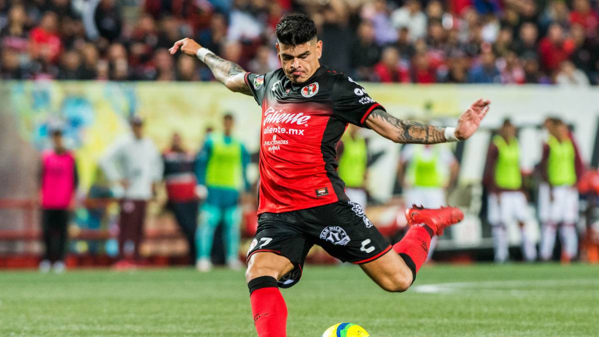 Gustavo Bou regresa a la jauría