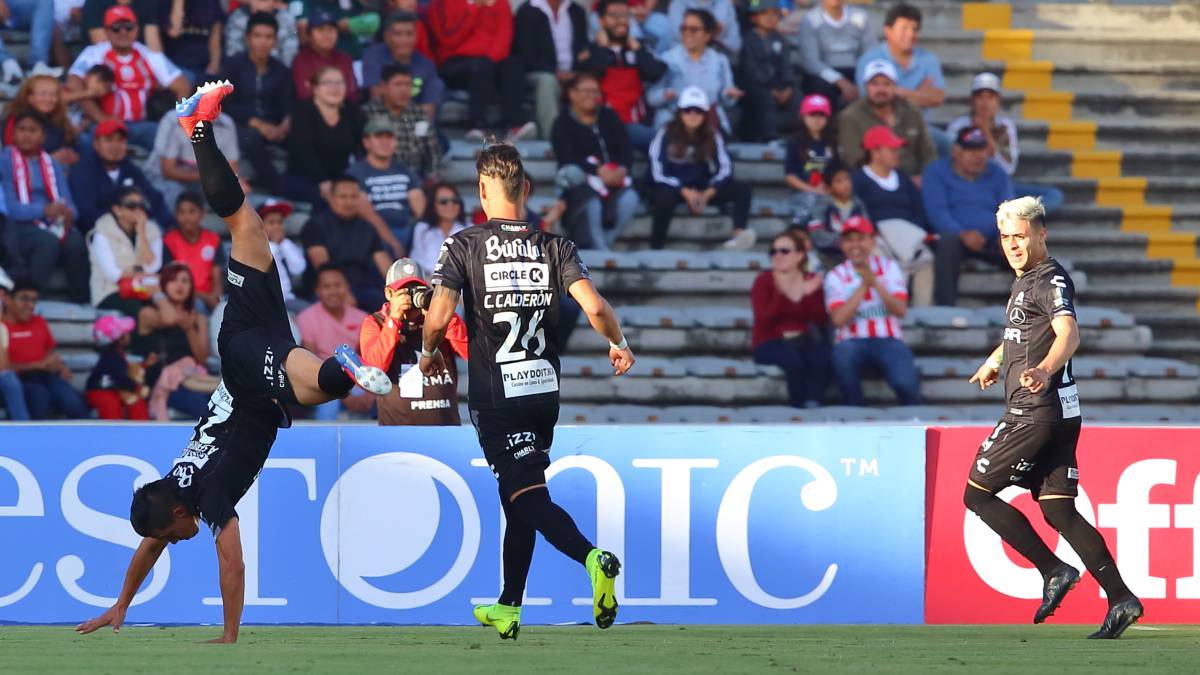 Lobos - Necaxa en vivo: Liga MX, jornada 3