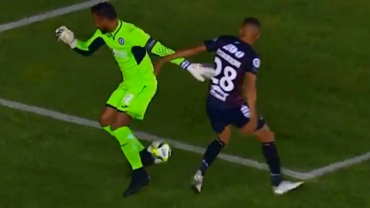 El error de Guillermo Allison ante Alebrijes en Copa MX