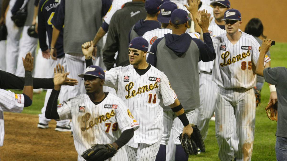 Los Leones del Caracas cancelaron su partido contra Cardenales de Lara por los disturbios en Venezuela.
