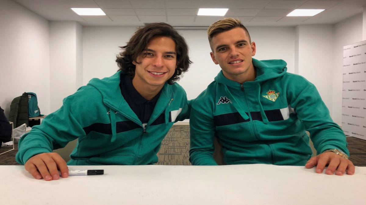 Diego Lainez recibe su primera titularidad con el Betis