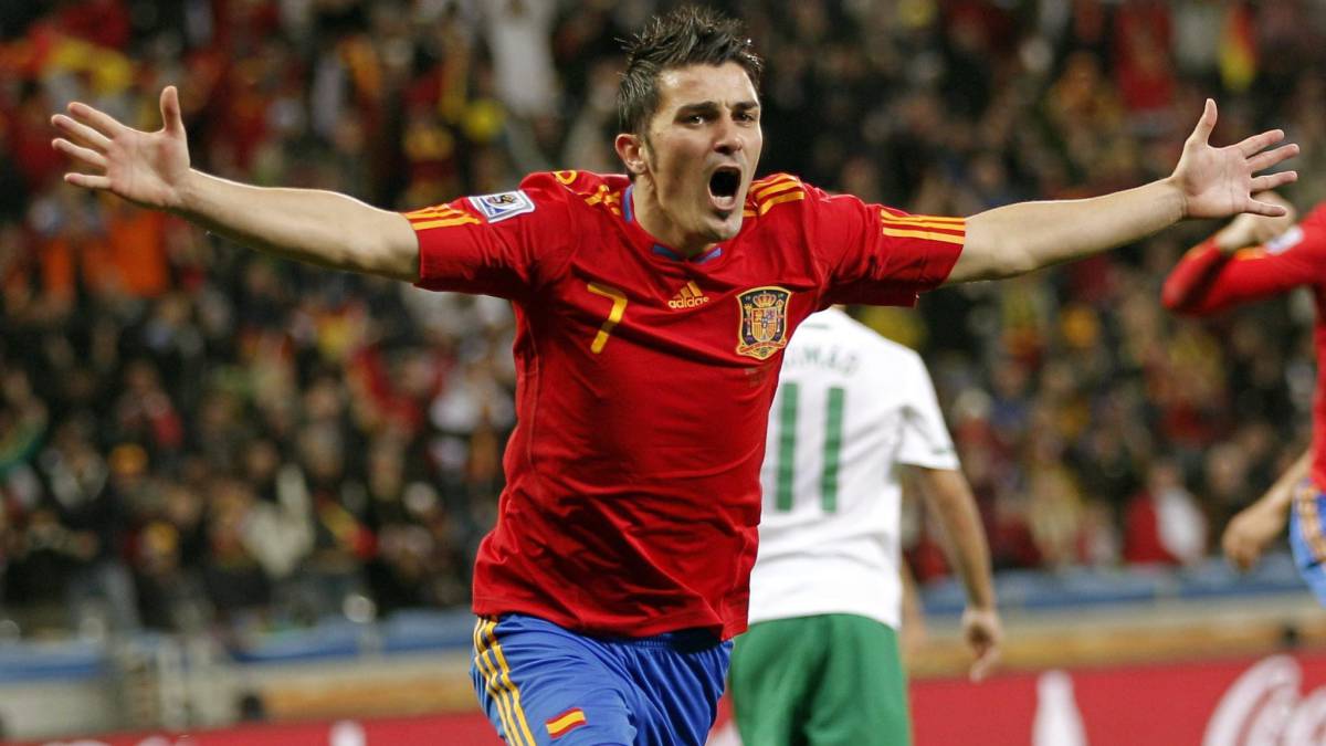 David Villa celebra un gol con la Selección Española