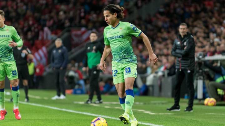 Diego Lainez en un partido del Betis en LaLiga.