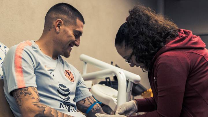 En América no se preocupan por el carácter de Nicolás Castillo