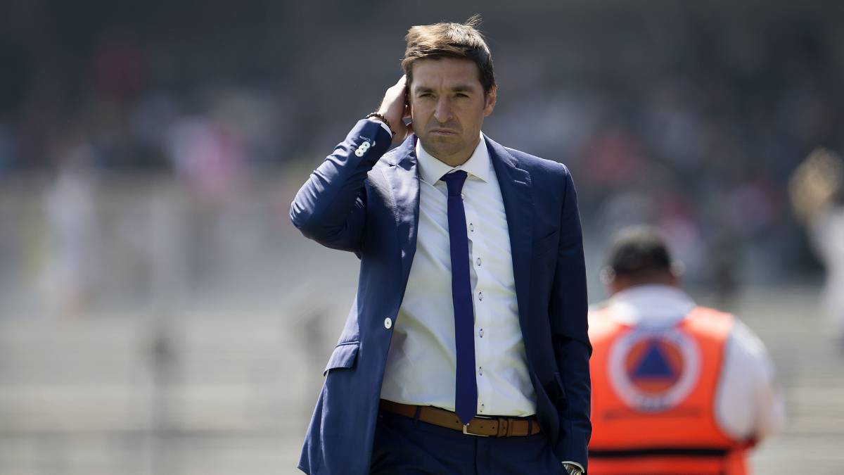 Diego Alonso destacó la plurifuncionalidad de Miguel Layún