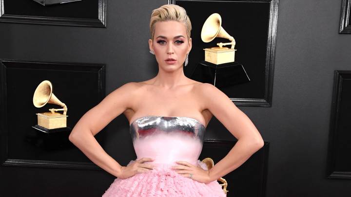 Los memes que dejó el look de Katy Perry en los Grammy 2019