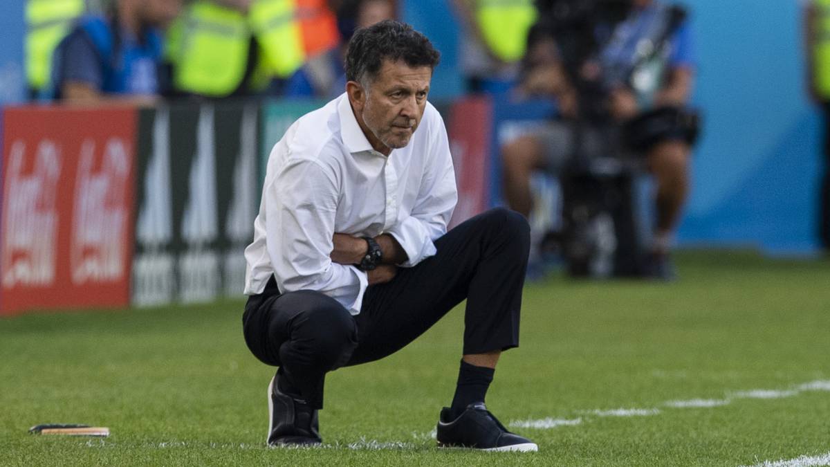 Miguel González Zelada, representante de jugadores, acusó al estratega colombiano de pedir una comisión por la transferencia de Pablo Zeballos al Atlético Nacional.