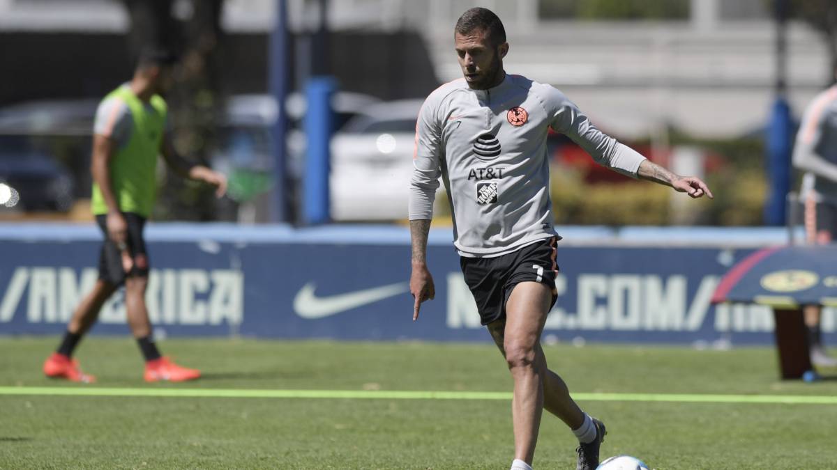 El atacante francés entrenó este martes con normalidad junto al plantel americanista, Miguel Herrera decidirá si lo incluye en el duelo del fin de semana ante Lobos BUAP.