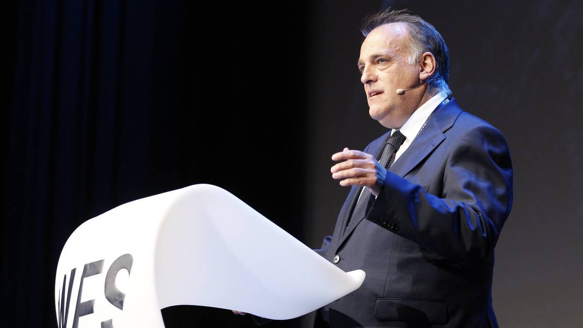 Durante un evento en México, el presidente de LaLiga habló sobre el interés que la Premier League tendría para convertirlo en su nuevo CEO.
