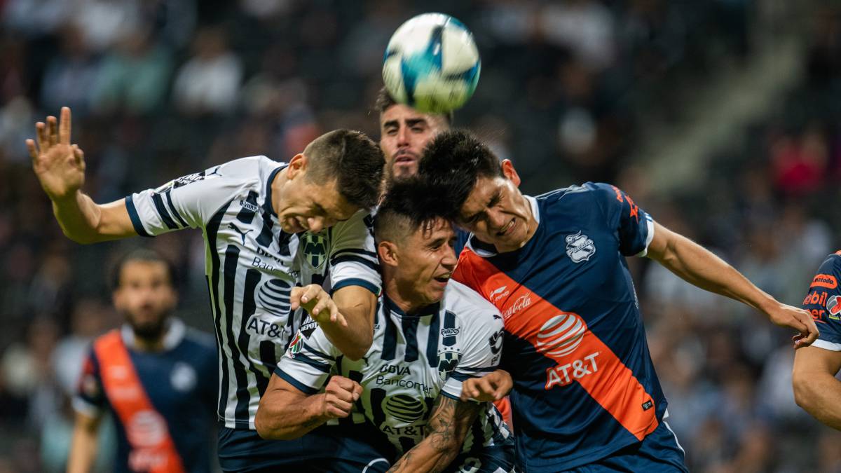 Monterrey no puede con Puebla y pierde de liderato
