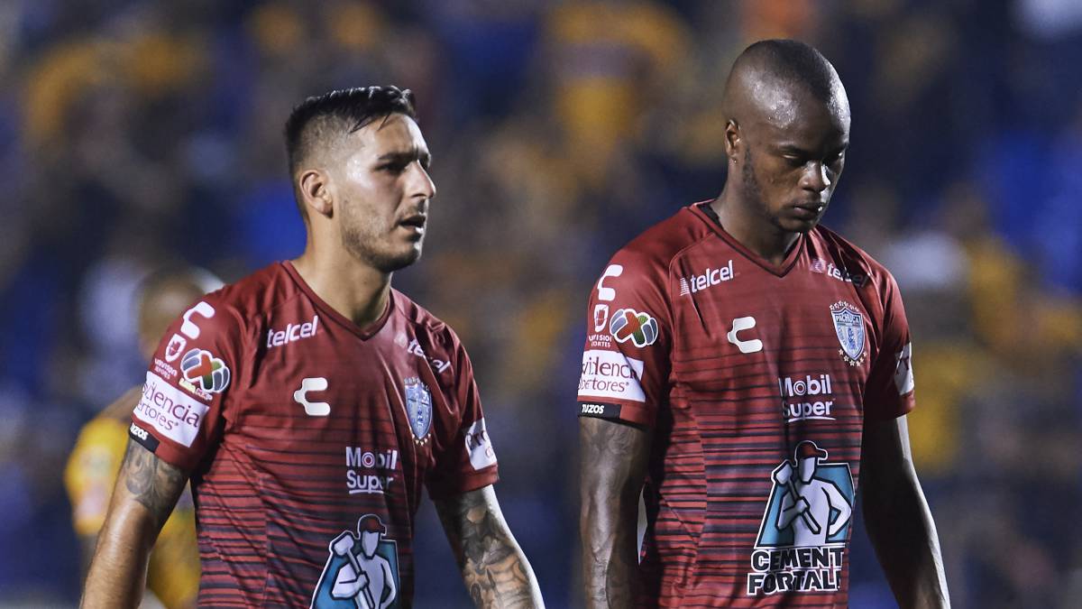 Barreiro, primero en torneos cortos con doblete de autogoles