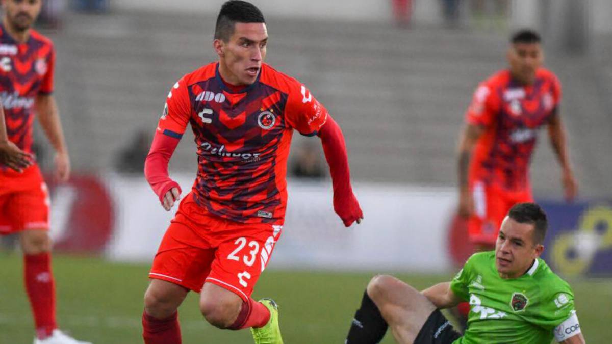 FC Juárez y Tiburones Rojos disputan los cuartos de final de la Copa MX.