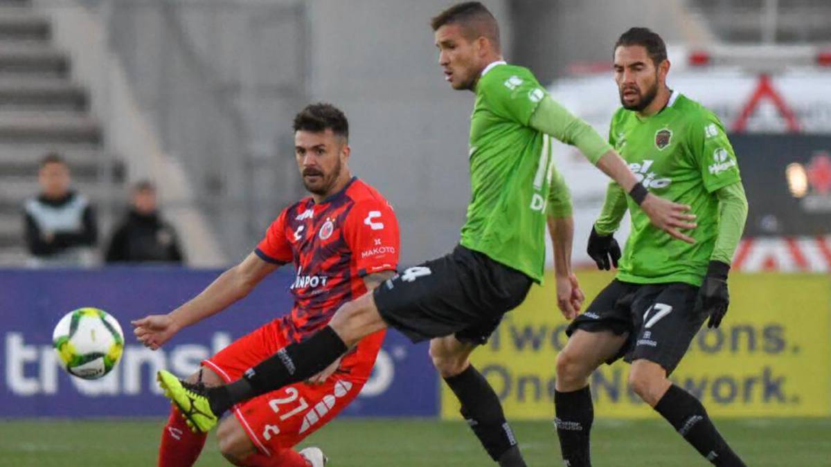 FC Juárez y Tiburones Rojos disputan los cuartos de final de la Copa MX.