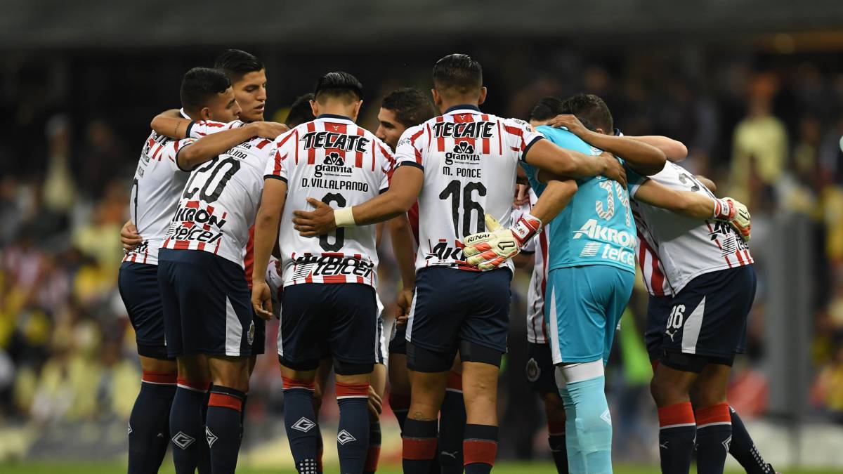 Chivas busca revancha ante América en el Clásico Nacional