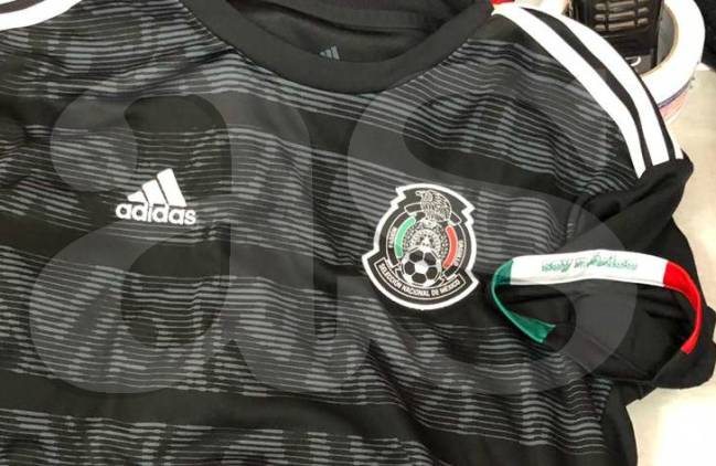 Diario As México tuvo acceso a la nueva indumentaria del Tri, la cual será presentada próximamente y con la que disputarán la competencia de Concacaf.