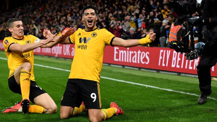 Raúl Jiménez está feliz por estar en la Premier League
