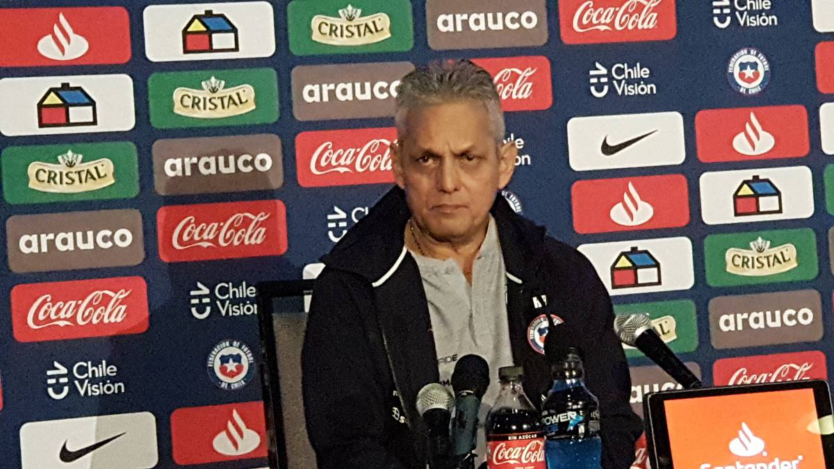 Reinaldo Rueda durante una conferencia de prensa.