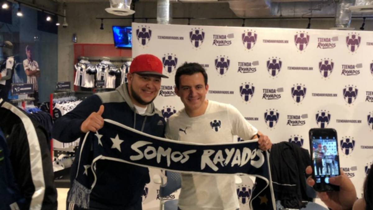 Luis Pérez defiende a 'Tecatito': "No va a fingir una lesión"