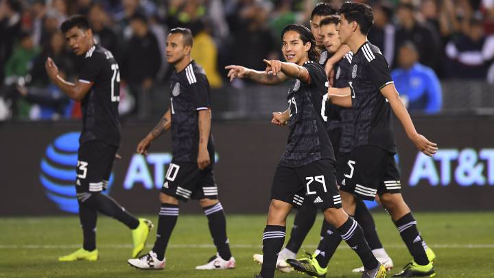 1x1 de México, Guardado no dejó de correr y la delantera despertó