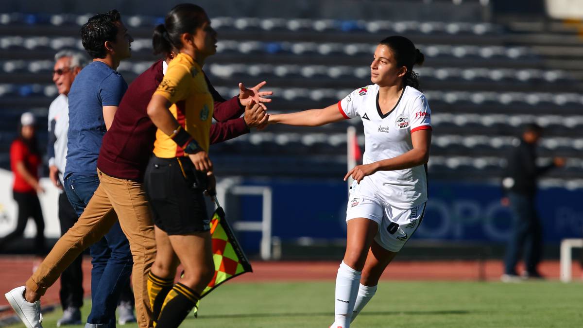 Con goles de María Ramírez e Itzia Tenahua, Lobos BUAP derrotó a Pumas y se metió a la pelea por los puestos de liguilla en el Grupo 1.