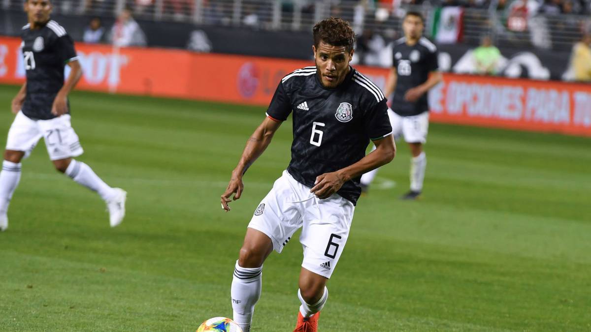 1x1 de México ante Paraguay, 'Chicharito' consigue otro gol