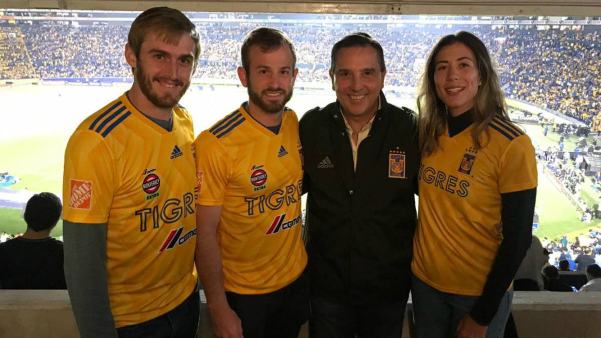 Garbiñe Muguruza apoyó a Tigres en el Volcán