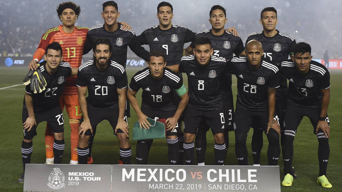 El 11 inicial de la Selección Mexicana en el partido amistoso contra Chile.