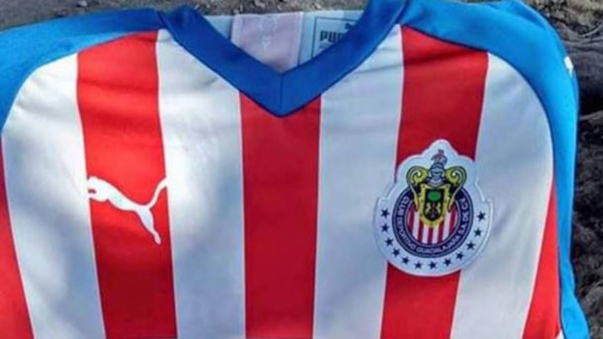 Aspecto de la posible nueva camiseta de Chivas para la temporada 2019-20.
