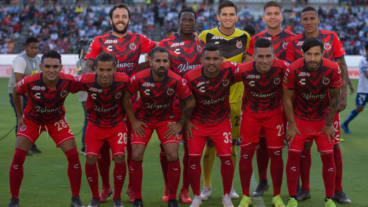 El once del Veracruz antes de disputar el partido ante Pachuca que terminó con derrota para los escualos por 9-2.