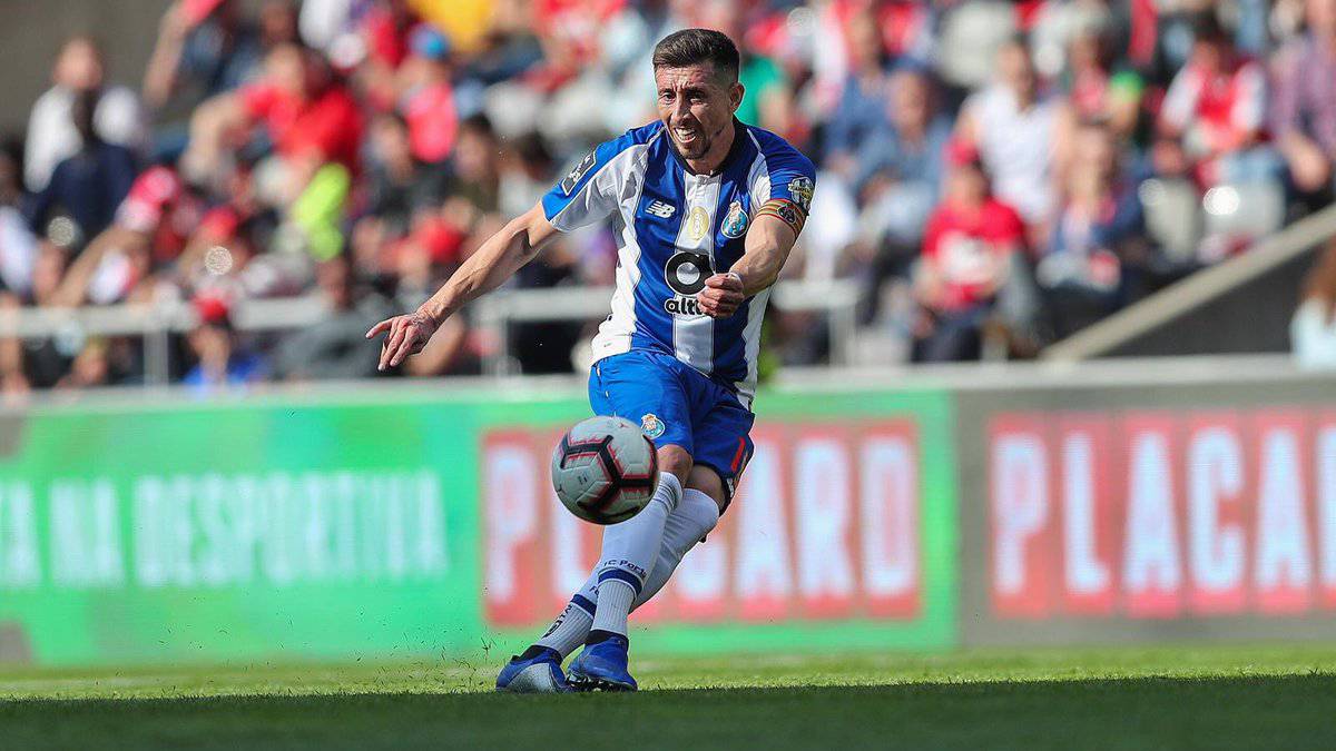 Héctor Herrera continúa dejando huella en el Porto