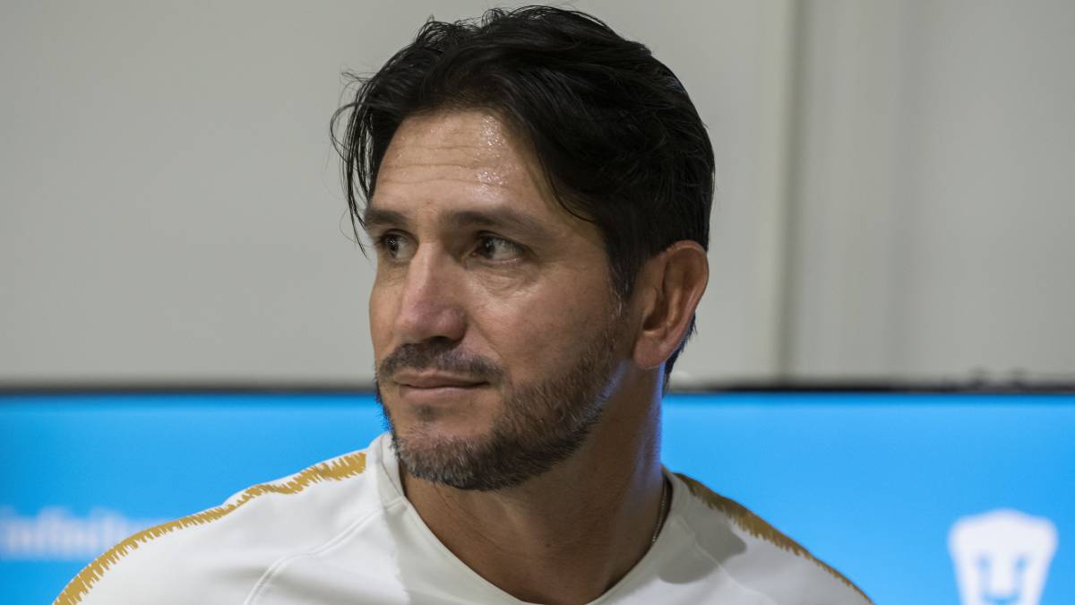 Bruno Marioni en sala de prensa de las instalaciones de La Cantera de los Pumas.