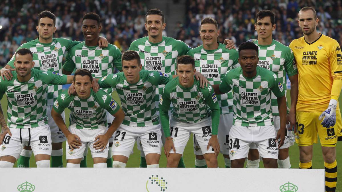 Guardado, el peor en la cancha del Betis; Lainez jugó 19’