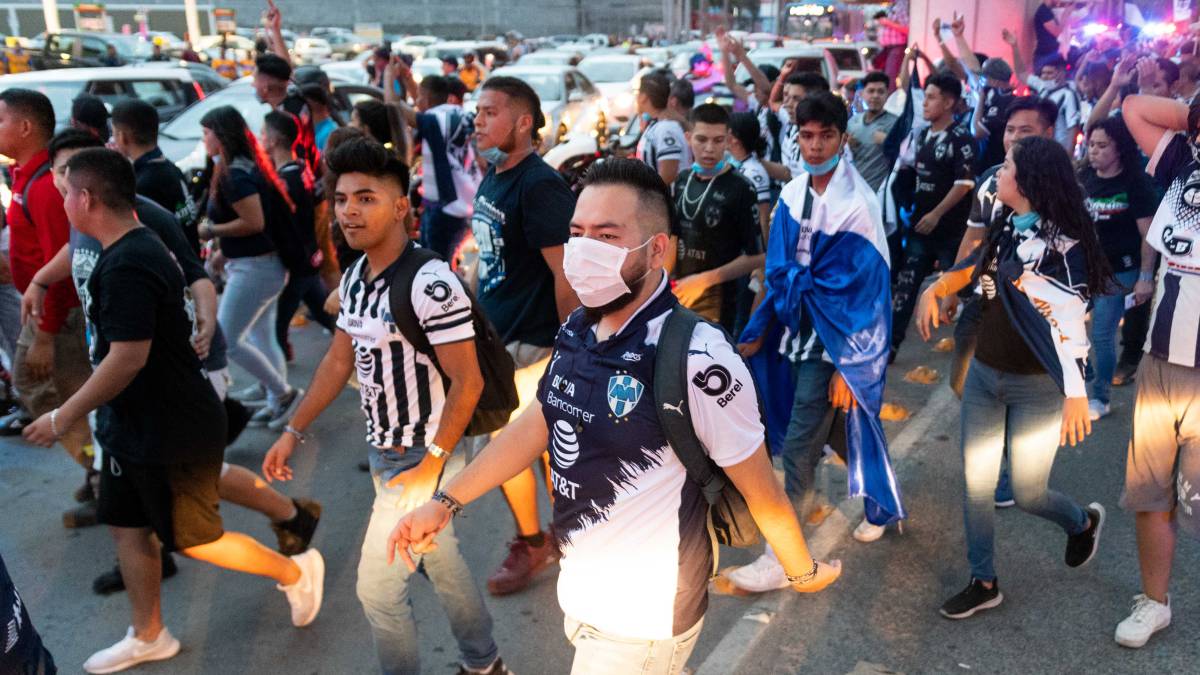 En Tigres insisten en que se desaparezca la barra de Rayados