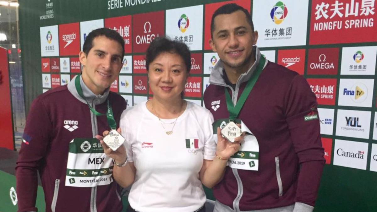 Pacheco y Ocampo ganan plata en Serie Mundial de Clavados