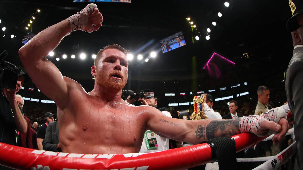 La reacción de los aficionados tras la victoria del Canelo