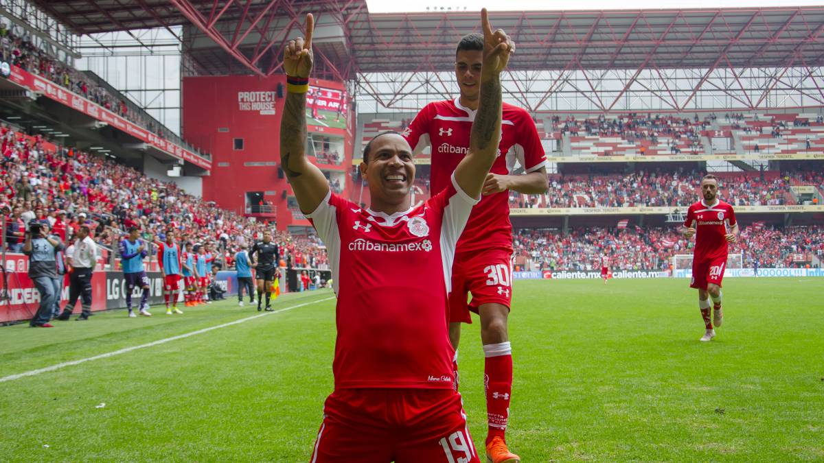 Toluca derrota a Lobos BUAP en la jornada 17 del Clausura 2019