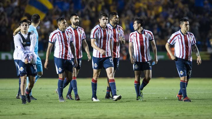 Chivas podría sufrir embargo del SAT: debe 400 millones