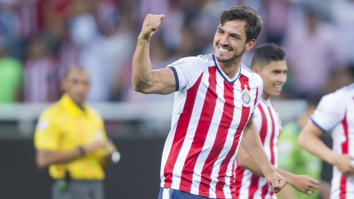 Oswaldo Alanís, Chivas