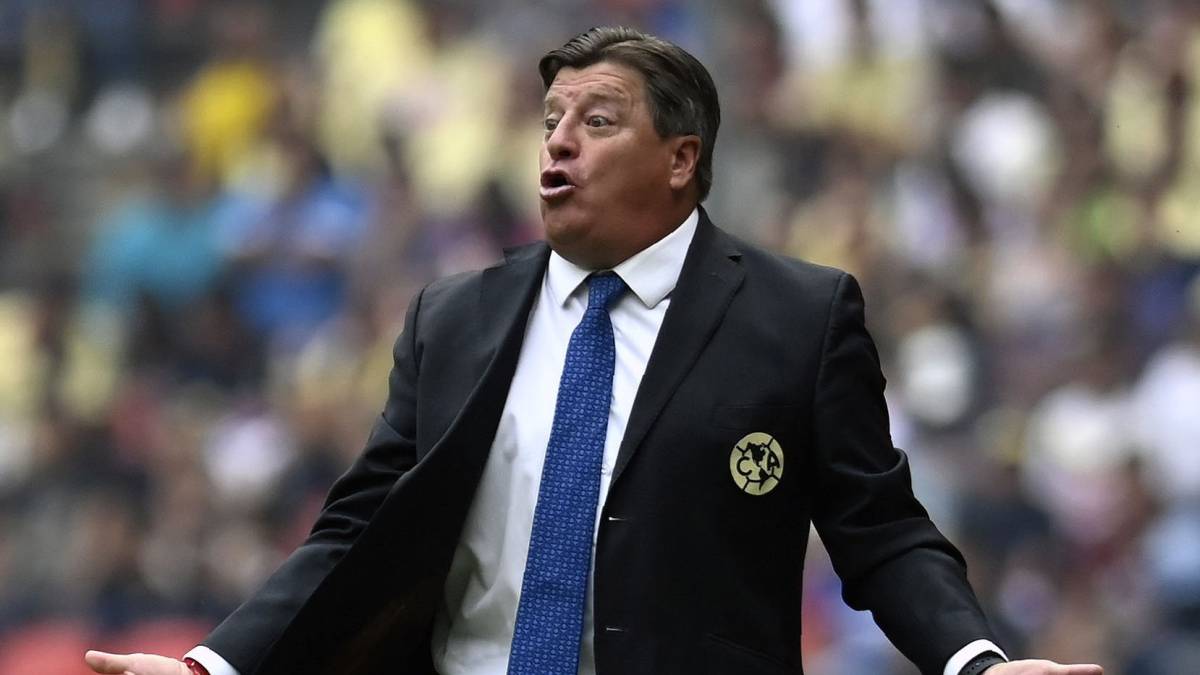 Miguel Herrera: "América pierde más con el cambio de sede"