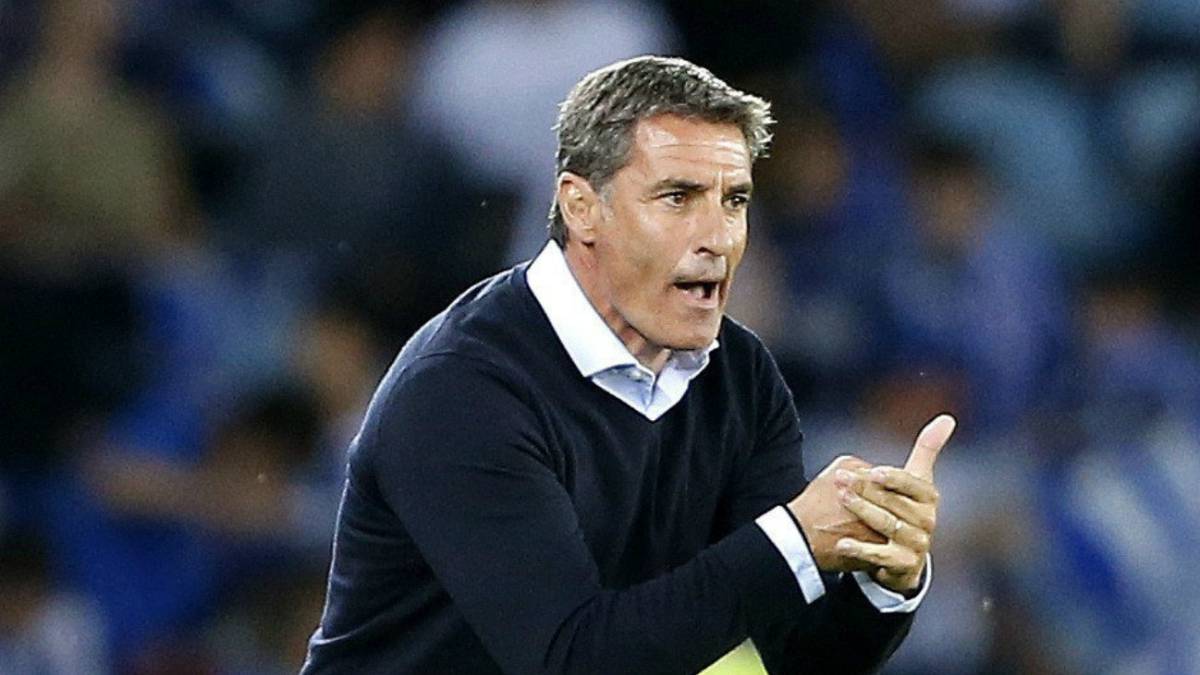 Las credenciales de Míchel González en su llegada a Pumas