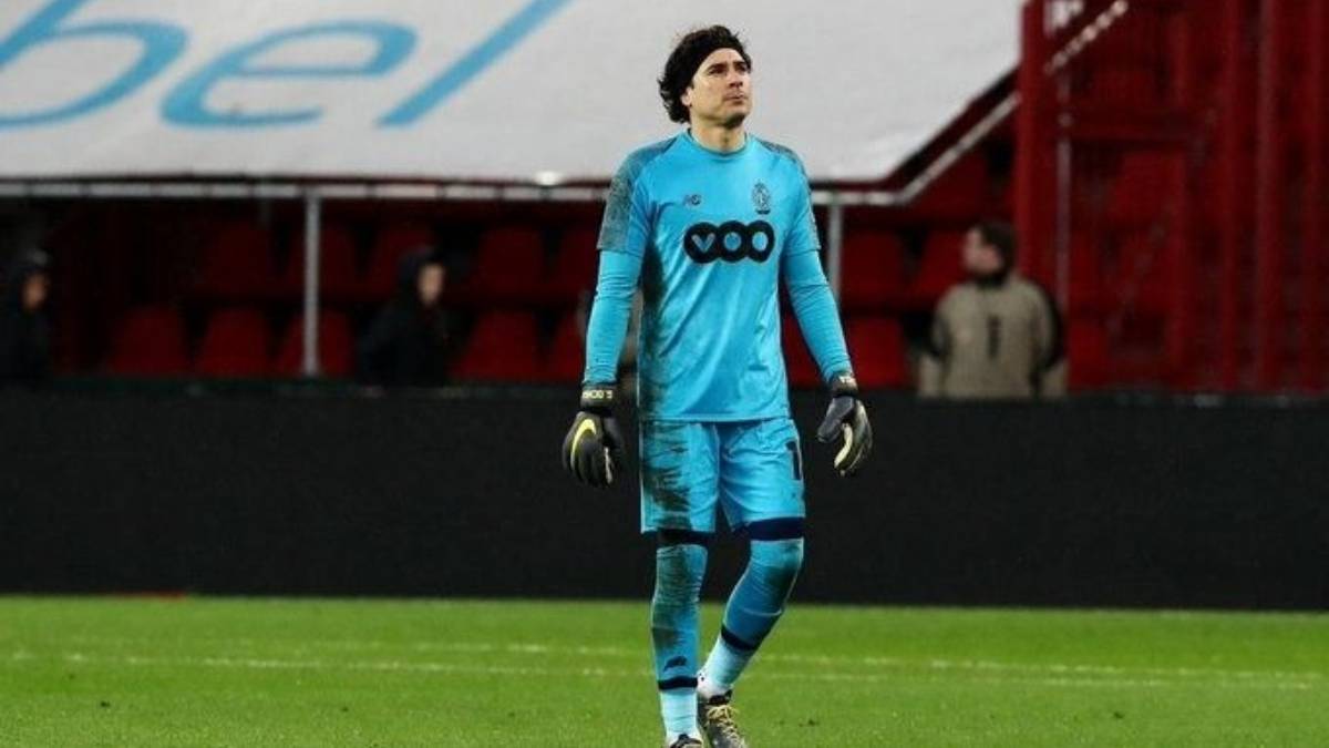 El Standard Liége no quiere sufrir la baja de Guillermo Ochoa