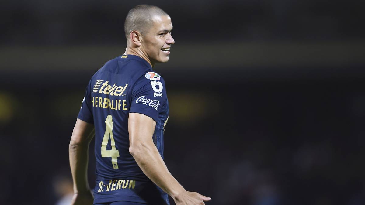 ¿Quién usaba el 4 en Pumas antes de Dario Verón?