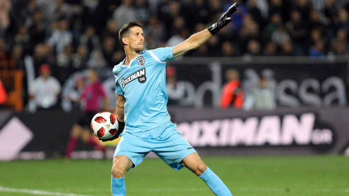 Pachuca ficha al portero Rodrigo Rey para el Apertura 2019