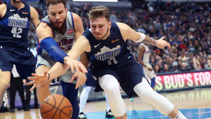 Luka Doncic y Blake Griffin, jugadores de Mavericks y Piston