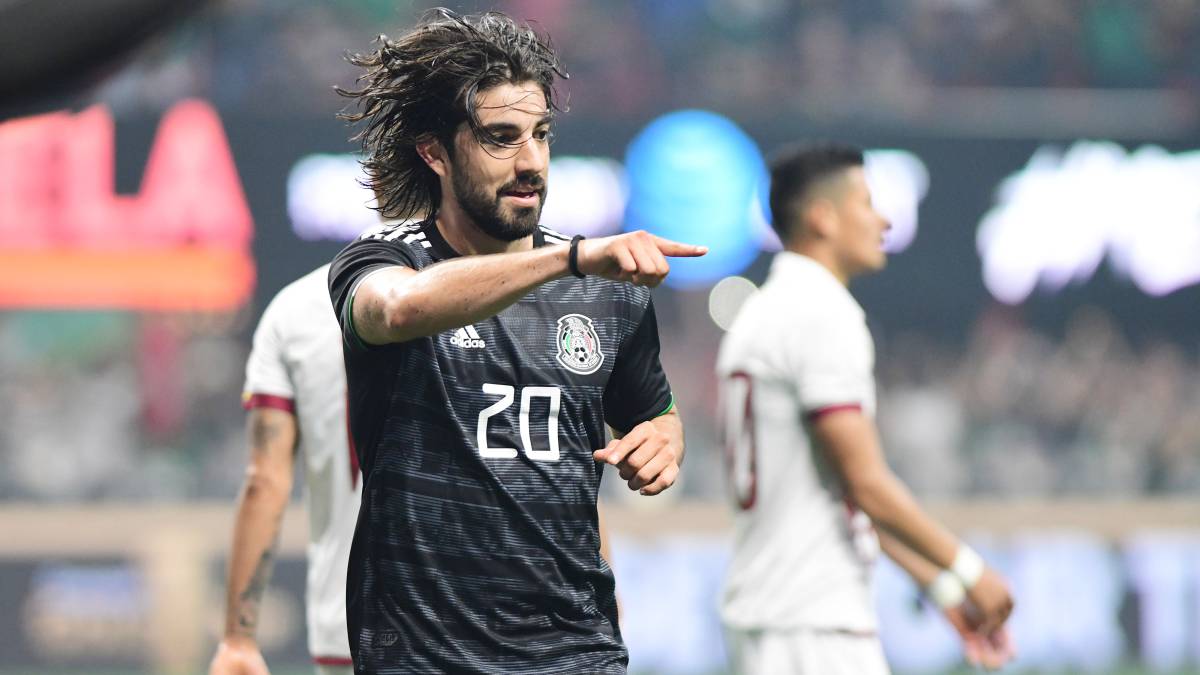 Rodolfo Pizarro podría llegar al Mónaco o al Niza de la Ligue 1