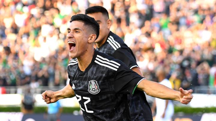 Mexico goleó a Cuba en su debut de Copa Oro