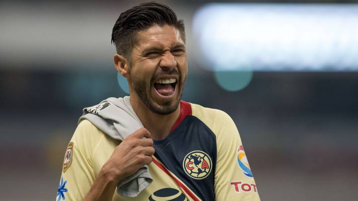 Los analistas del futbol dieron su opinión sobre la posible contratación de Oribe Peralta, actual jugador de América, con las Chivas de Guadalajara.