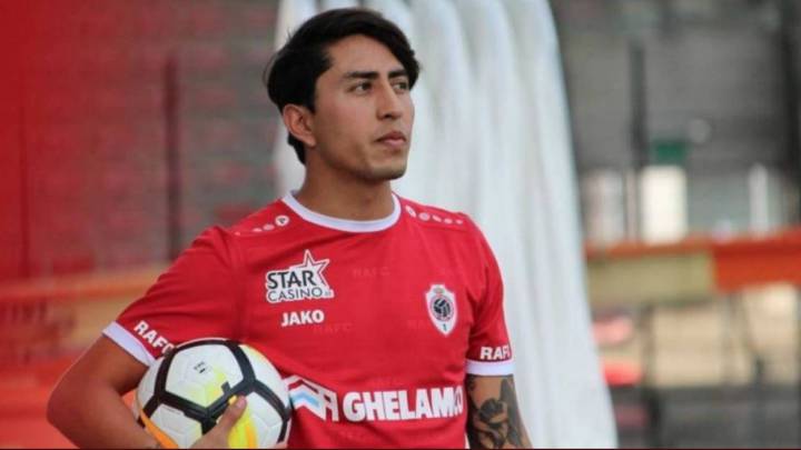El Royal Antwerp quiere comprar a Omar Govea